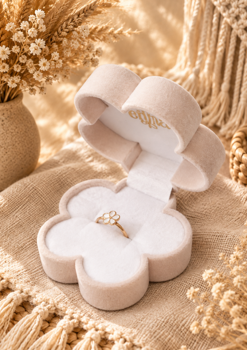 MRS.ERTHA | RING PUUR BLOEMBLAD 