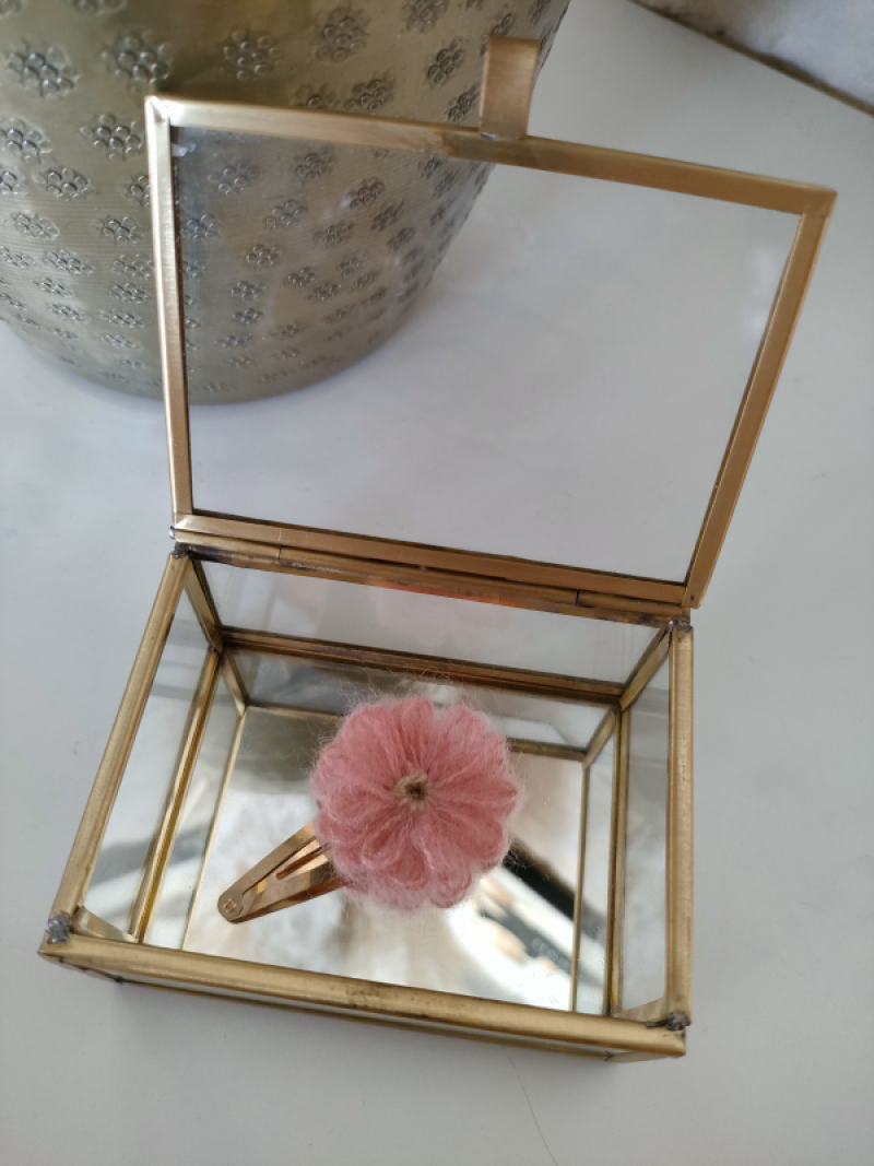 L'ENFANT FLEURI | HAARSPELD NETTE