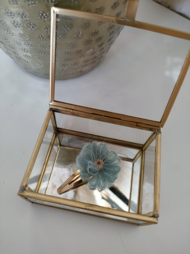 L'ENFANT FLEURI | HAARSPELD LIESEL