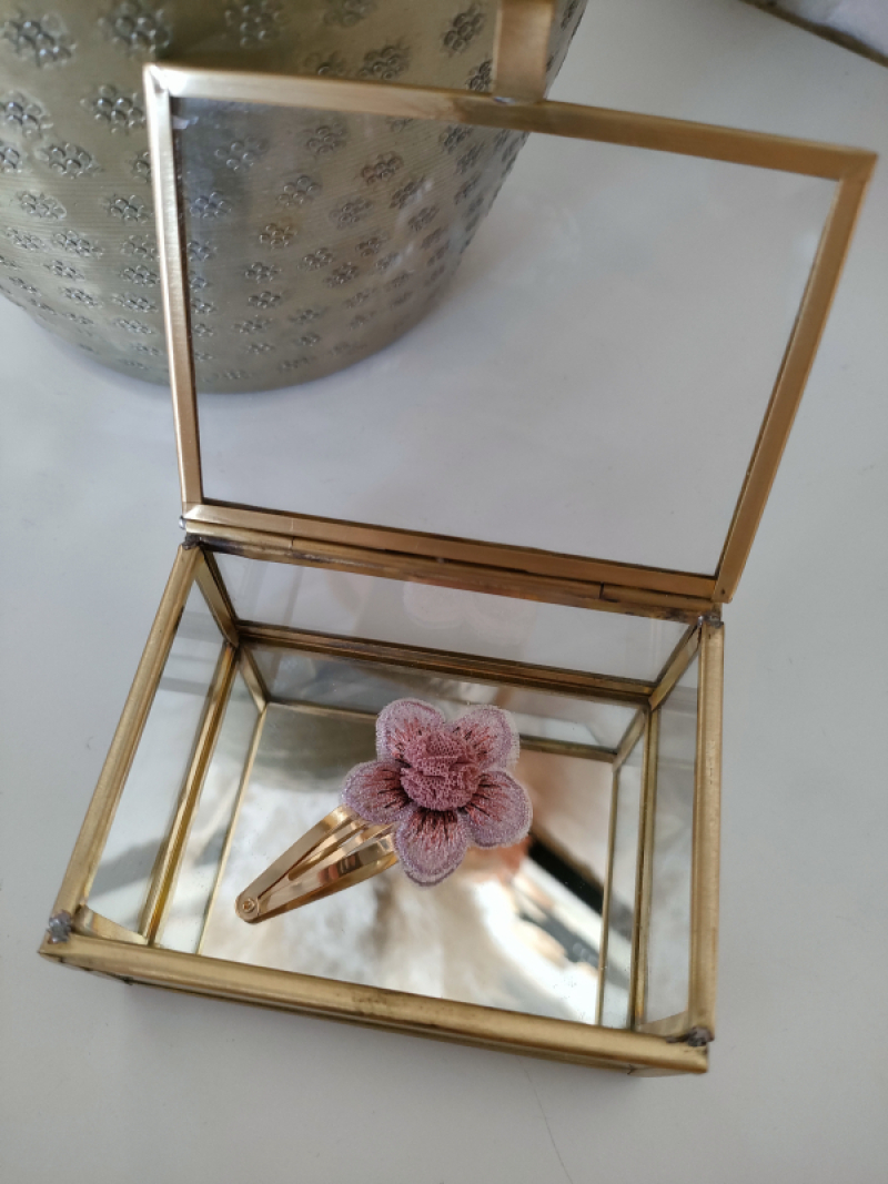 L'ENFANT FLEURI | HAARSPELD JOSEFIEN