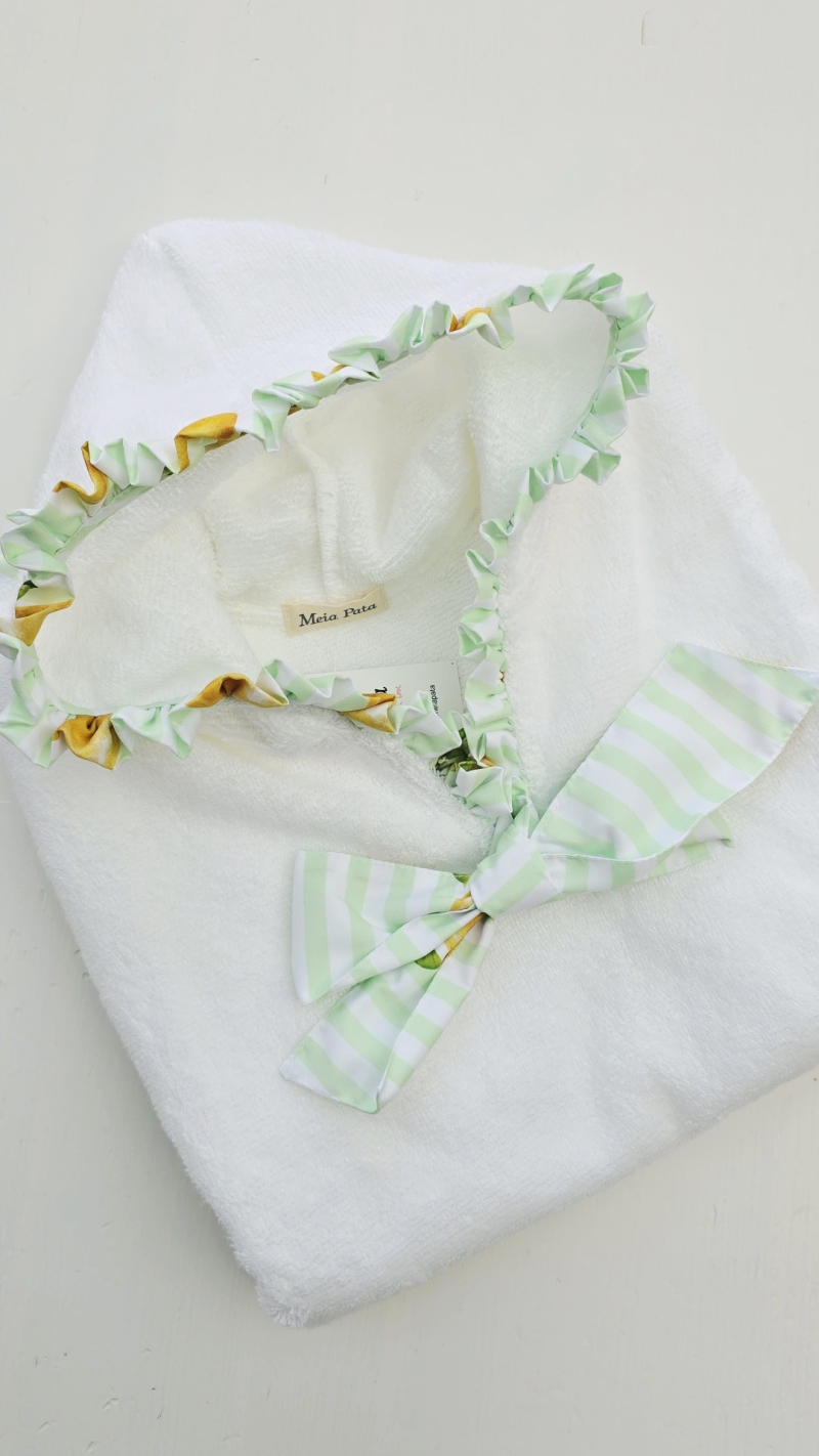 MEIA PATA | PONCHO PEARS